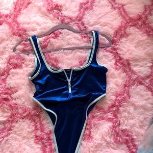 Fashion nova velour body suit
